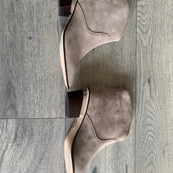 Donna Karan Grey Point Suede Ankle Boot - Picture 6 of 7